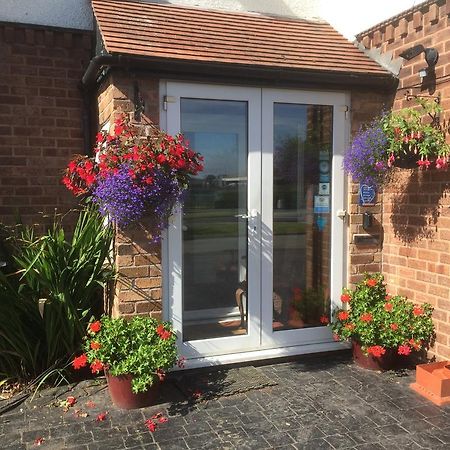 Charnwood Guest House Shrewsbury Exterior photo