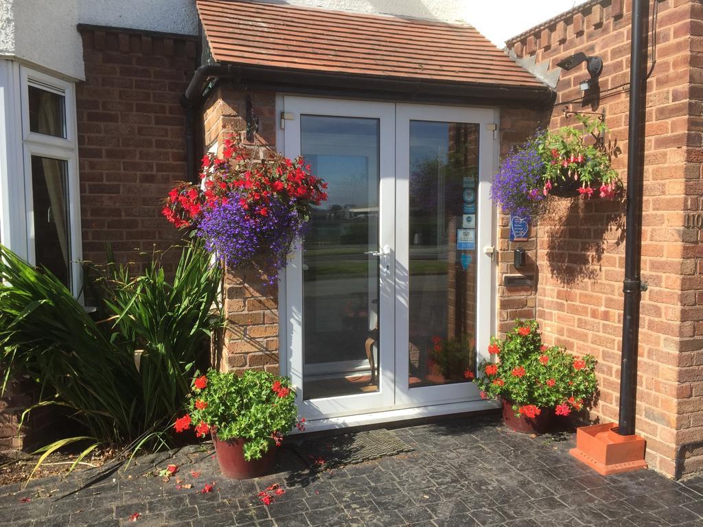 Charnwood Guest House Shrewsbury Exterior photo